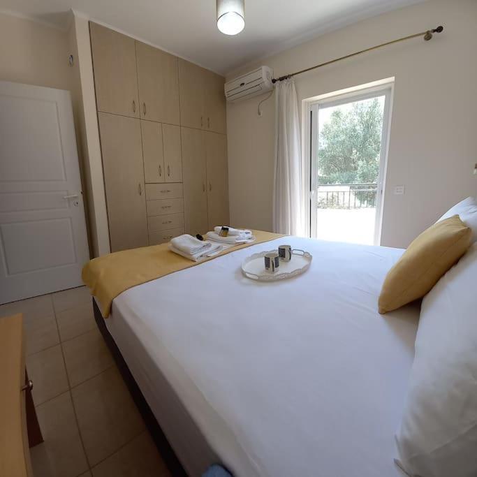 Olivo Nydri Apartment ภายนอก รูปภาพ